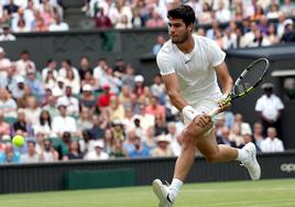 Carlos Alcaraz en su partido de octavos de final contra Matteo Berrettini.