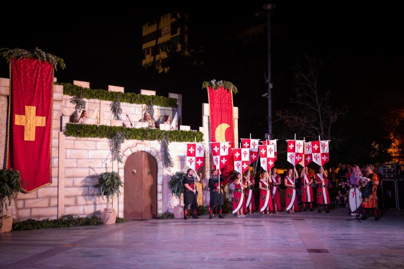 Teodomiro entrega el castillo y la Armengola lo reconquista