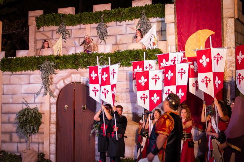 Teodomiro entrega el castillo y la Armengola lo reconquista