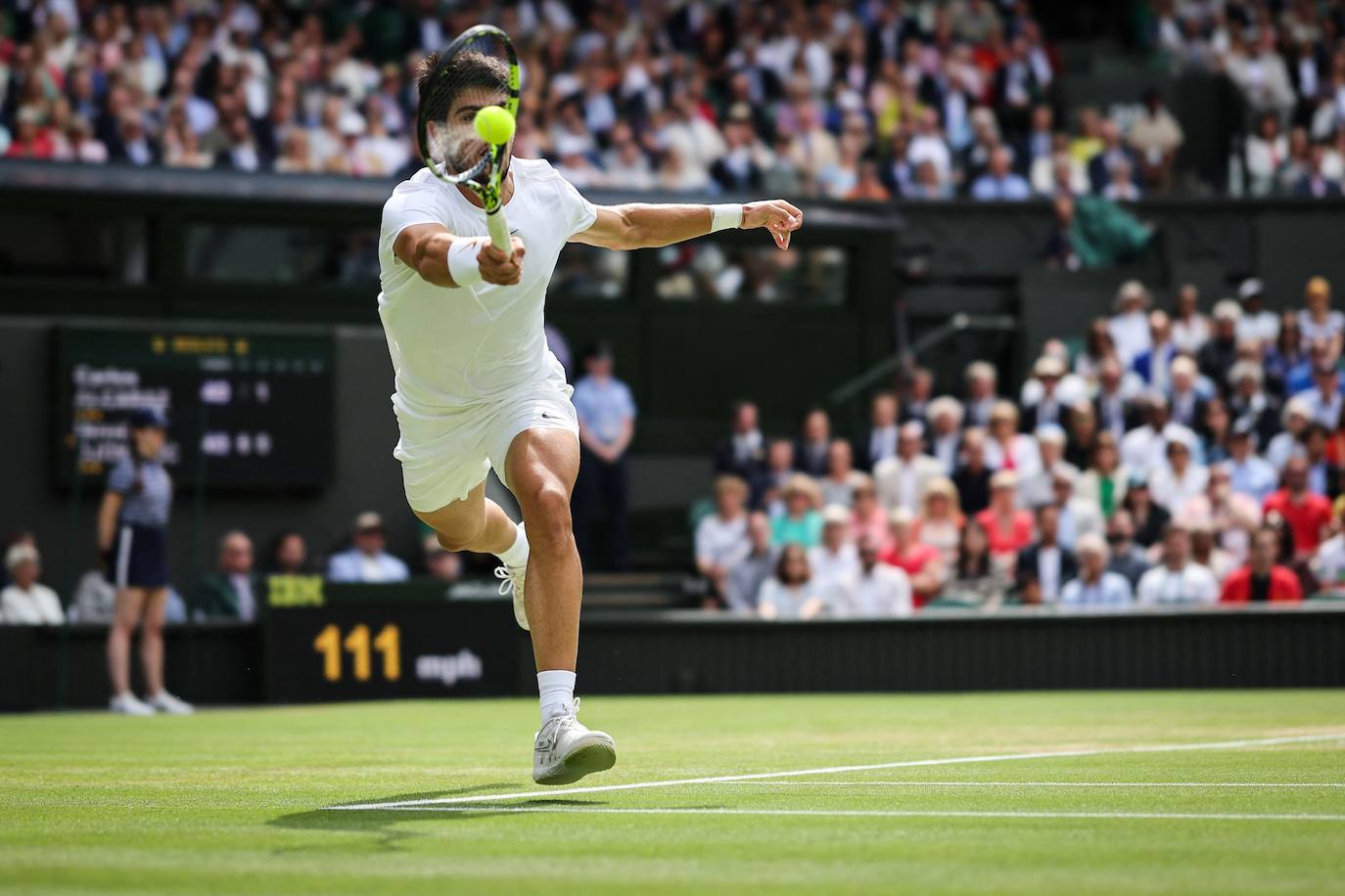 La final de Wimbledon entre Carlos Alcaraz y Novak Djokovic, en imágenes