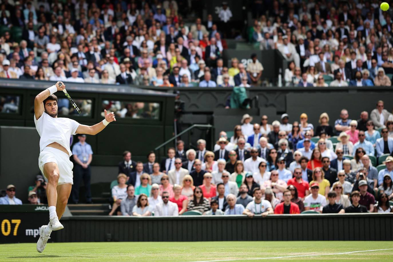 La final de Wimbledon entre Carlos Alcaraz y Novak Djokovic, en imágenes