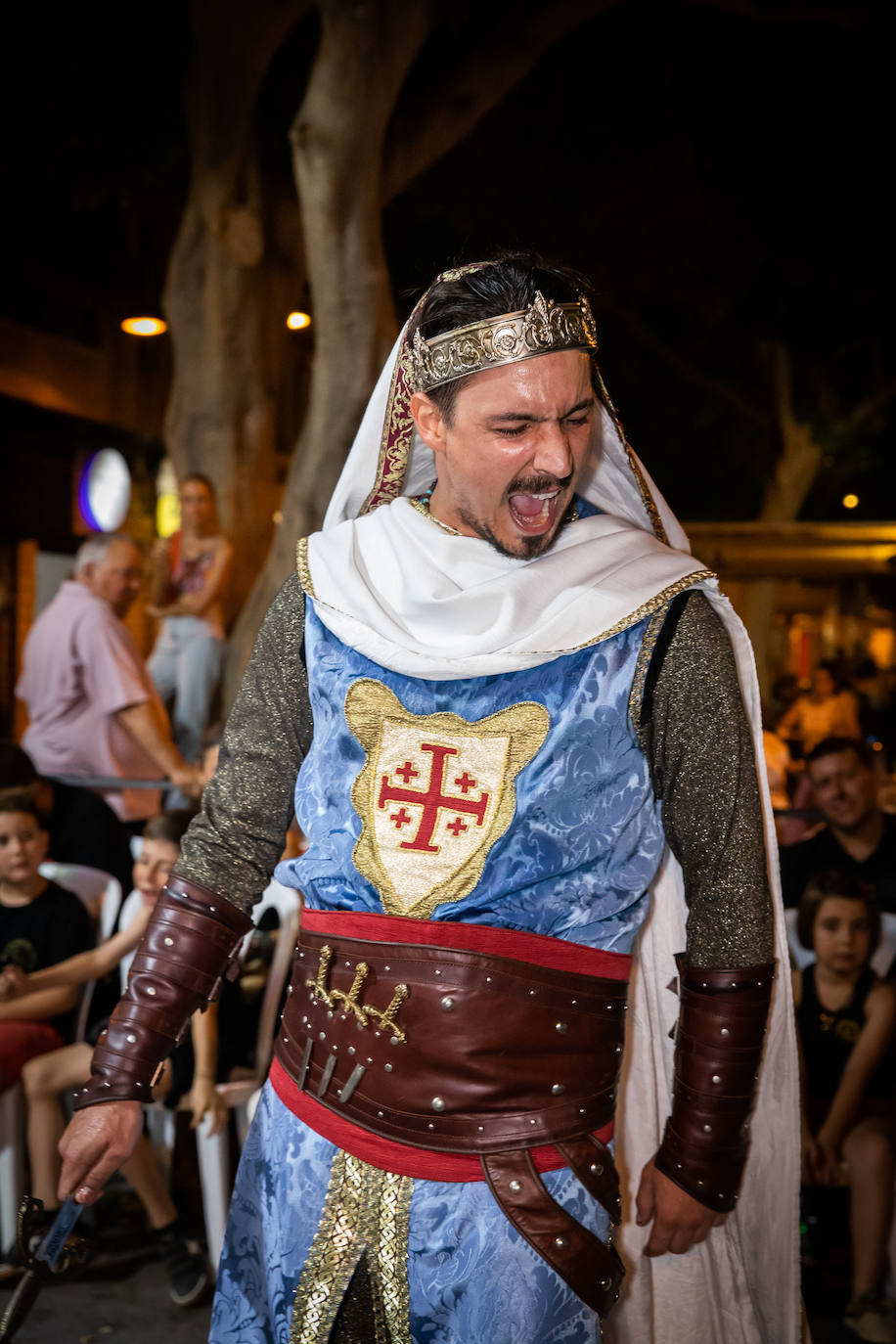 Desfile de Entrada Cristiana en Orihuela, en imágenes