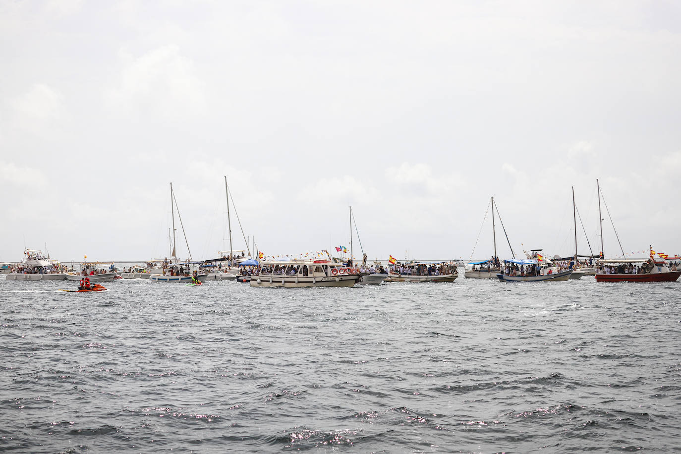 Procesión marítima de la Virgen del Carmen en Lo Pagán, en imágenes