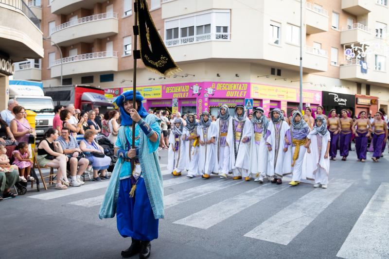 El desfile infantil de Moros y Cristianos, en imágenes