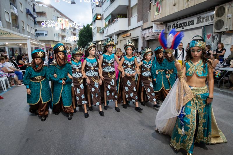 El desfile infantil de Moros y Cristianos, en imágenes