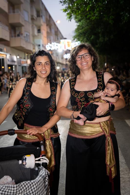 El desfile infantil de Moros y Cristianos, en imágenes