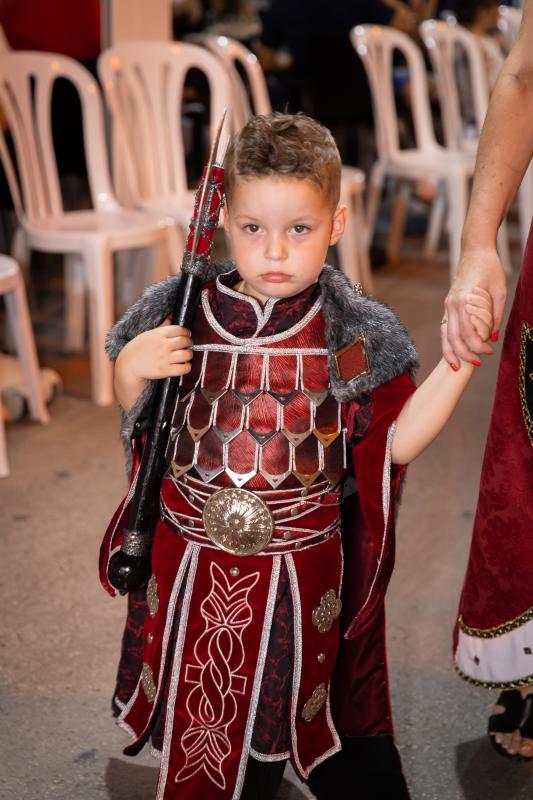 El desfile infantil de Moros y Cristianos, en imágenes