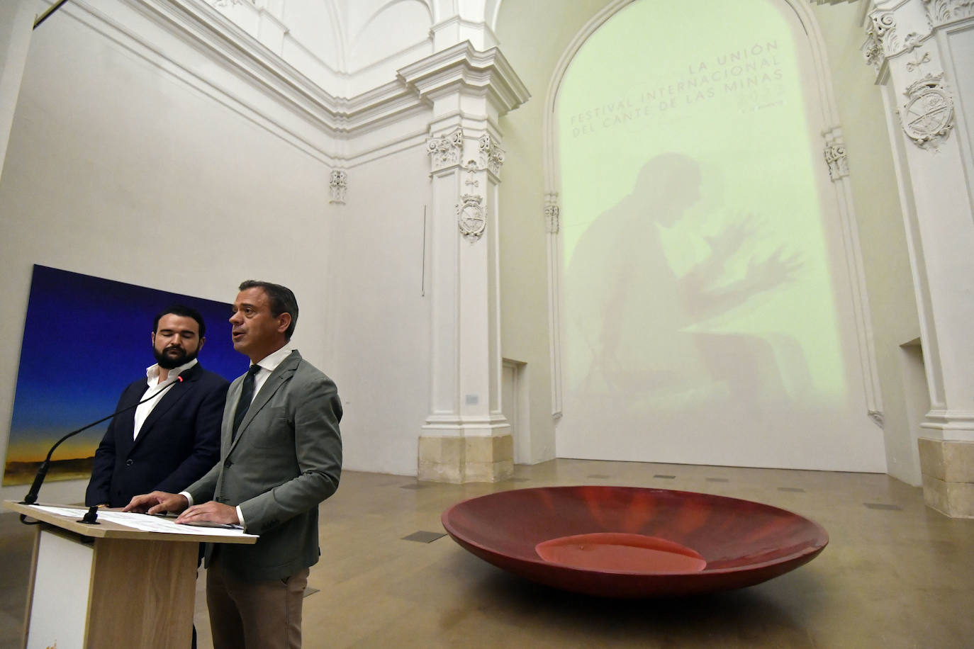 El consejero de Cultura, Marcos Ortuño, interviene en la presentación de la programación del festival.