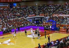 El Palacio de los Deportes de Murcia, en una imagen de archivo, durante un partido entre el UCAM Murcia y el Bilbao.