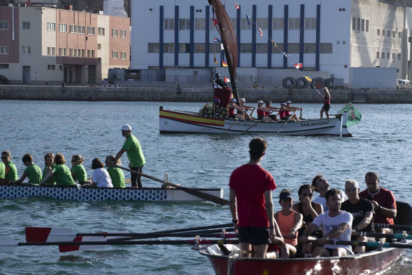 La procesión marinera de Cartagena en honor a Santiago, en imágenes