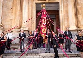 El Oriol, a su salida de la Misa de la Reconquista, durante el pasado Día del Pájaro.