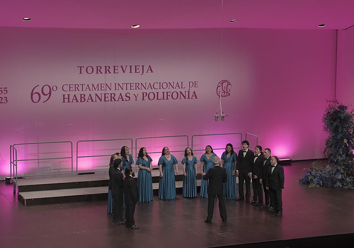 Las Habaneras arrancan la competición con aires latinos