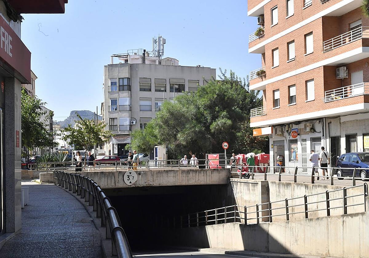 Imagen del túnel de Beniaján, donde empezaron los trabajos para su eliminación.