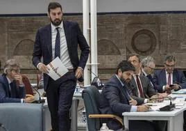 Antelo y Miras, en la sesión de investidura fallida celebrada en julio en la Asamblea Regional.