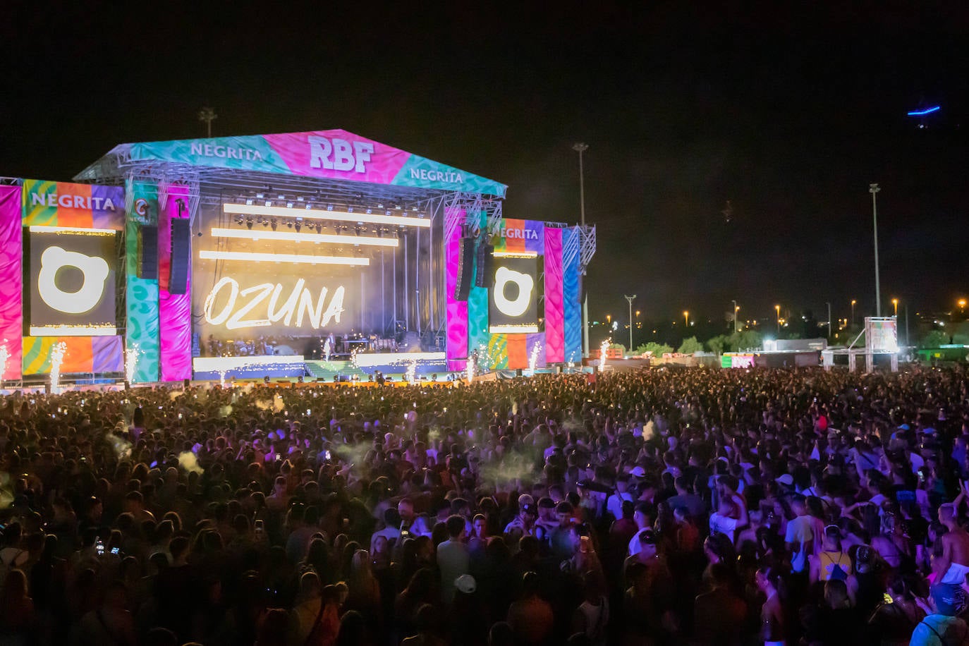 Concierto de Ozuna en el Reggaeton Beach Festival de Torrevieja, en imágenes