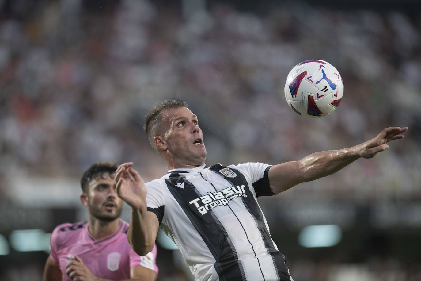 La derrota del Cartagena frente al Eldense, en imágenes