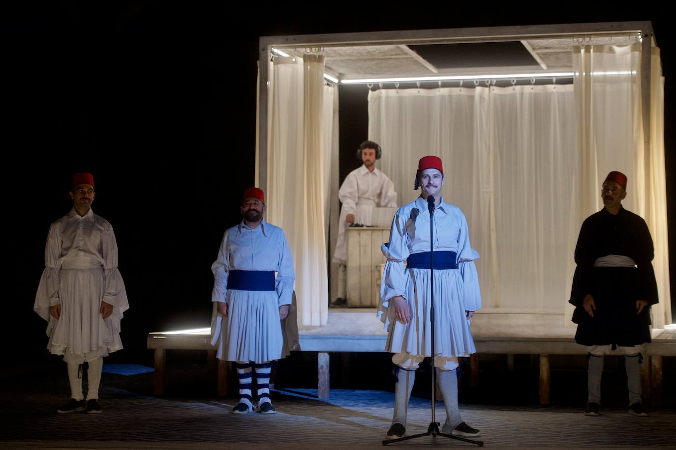 Pepón Nieto recibe el premio del 53 Festival de San Javier