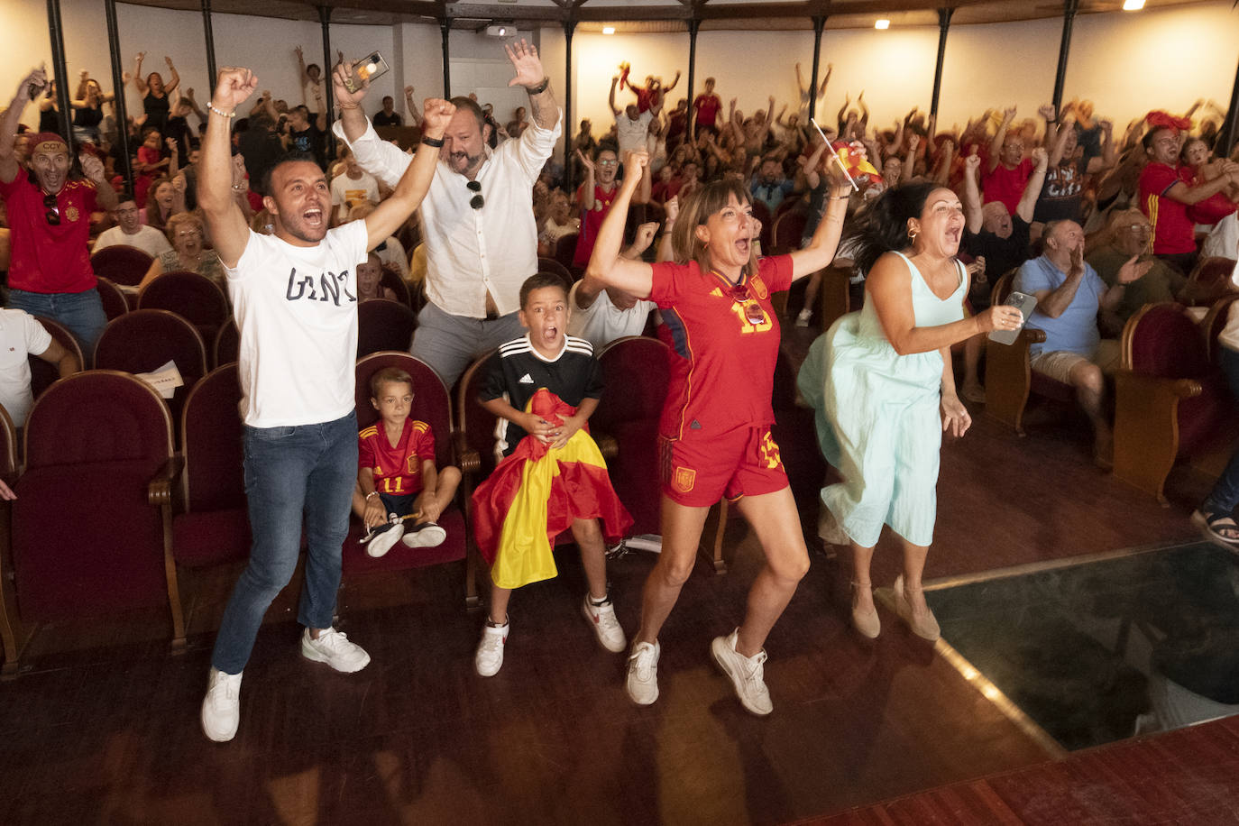 Así se siguió en Yecla la histórica final del mundial femenino
