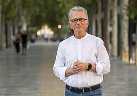 El magistrado Antonio Sempere, esta semana, en el paseo Alfonso X de Murcia.