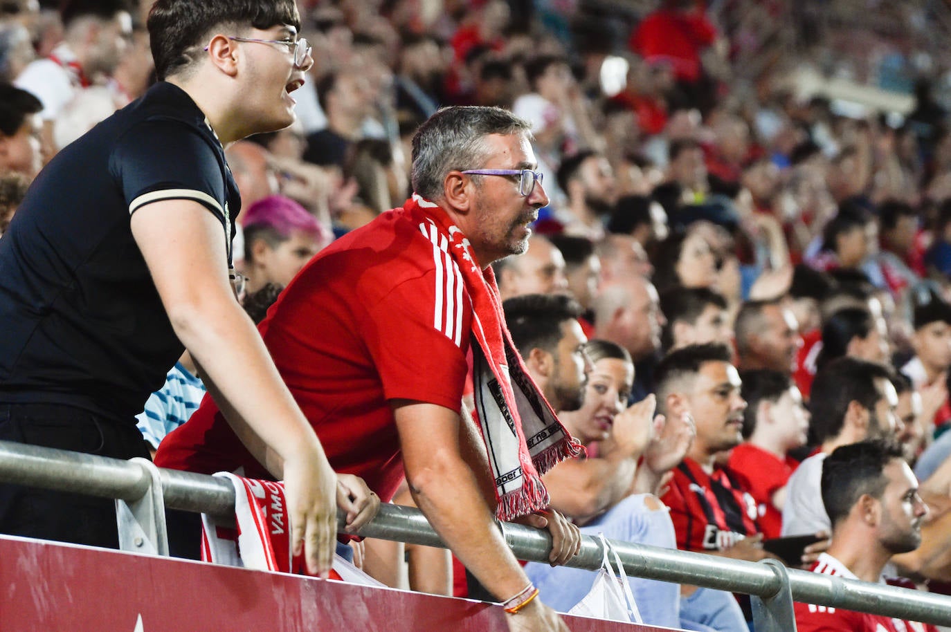 La derrota del Real Murcia frente al Córdoba, en imágenes