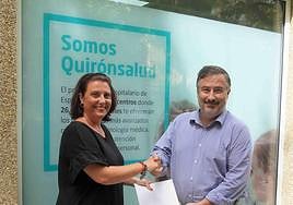 Luis Mesa, gerente de Quirónsalud Murcia y Mª Carmen Botías, Presidenta del Club Deportivo Infante