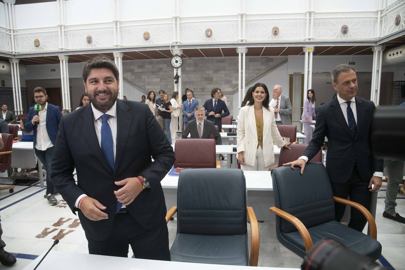 La primera sesión del debate de investidura, en imágenes