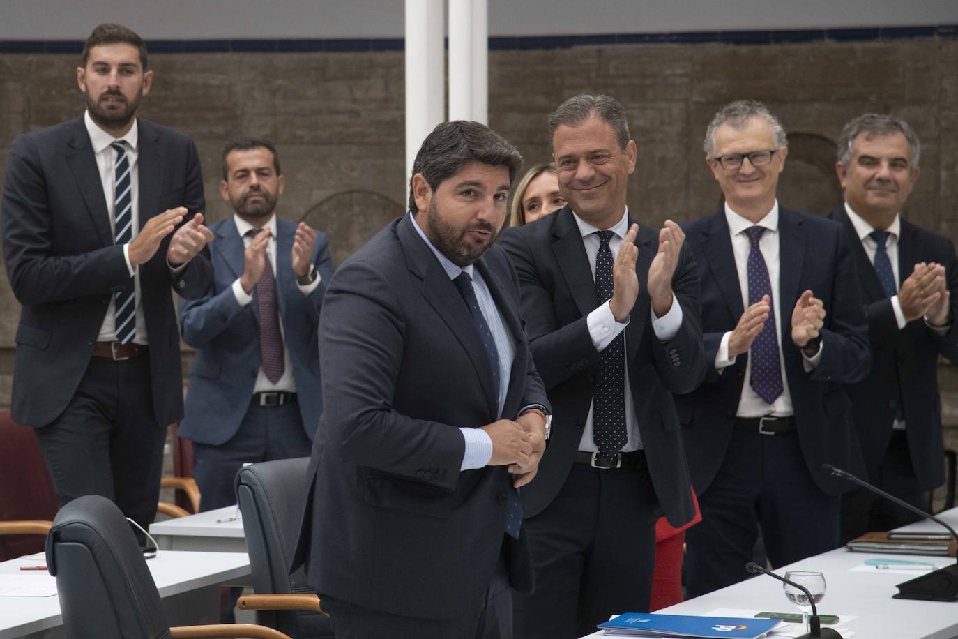 En imágenes: López Miras es elegido presidente del Gobierno regional