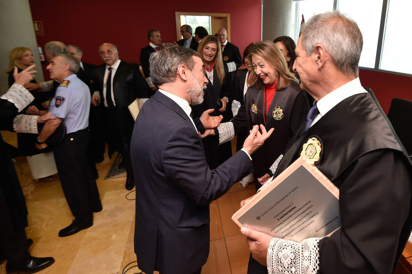 El acto de los procuradores de la Región de Murcia en la Ciudad de la Justicia, en imágenes
