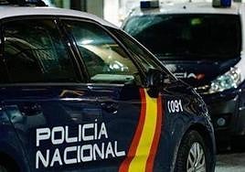 Vehículos de la Policía Nacional, en una foto de archivo.