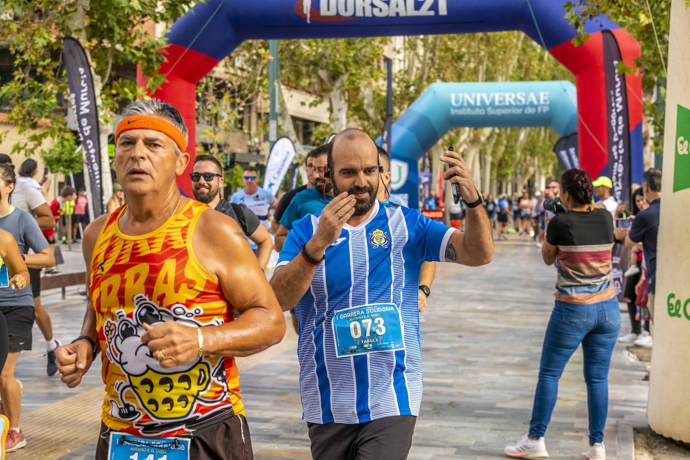 La I Carrera Solidaria Alfonso X de la Feria de Murcia, en imágenes