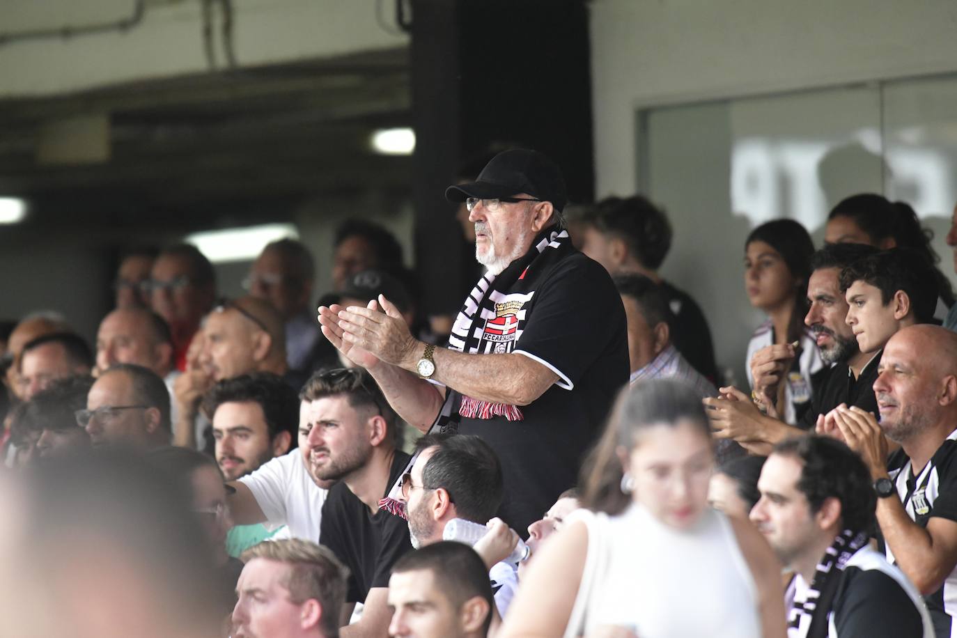 La derrota del Cartagena frente al Real Zaragoza, en imágenes