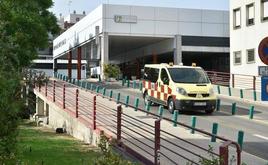 Entrada a Urgencias del hospital Morales Meseguer.