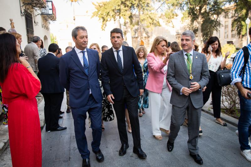 La visita del president de la Generalitat a la Vega Baja, en imágenes