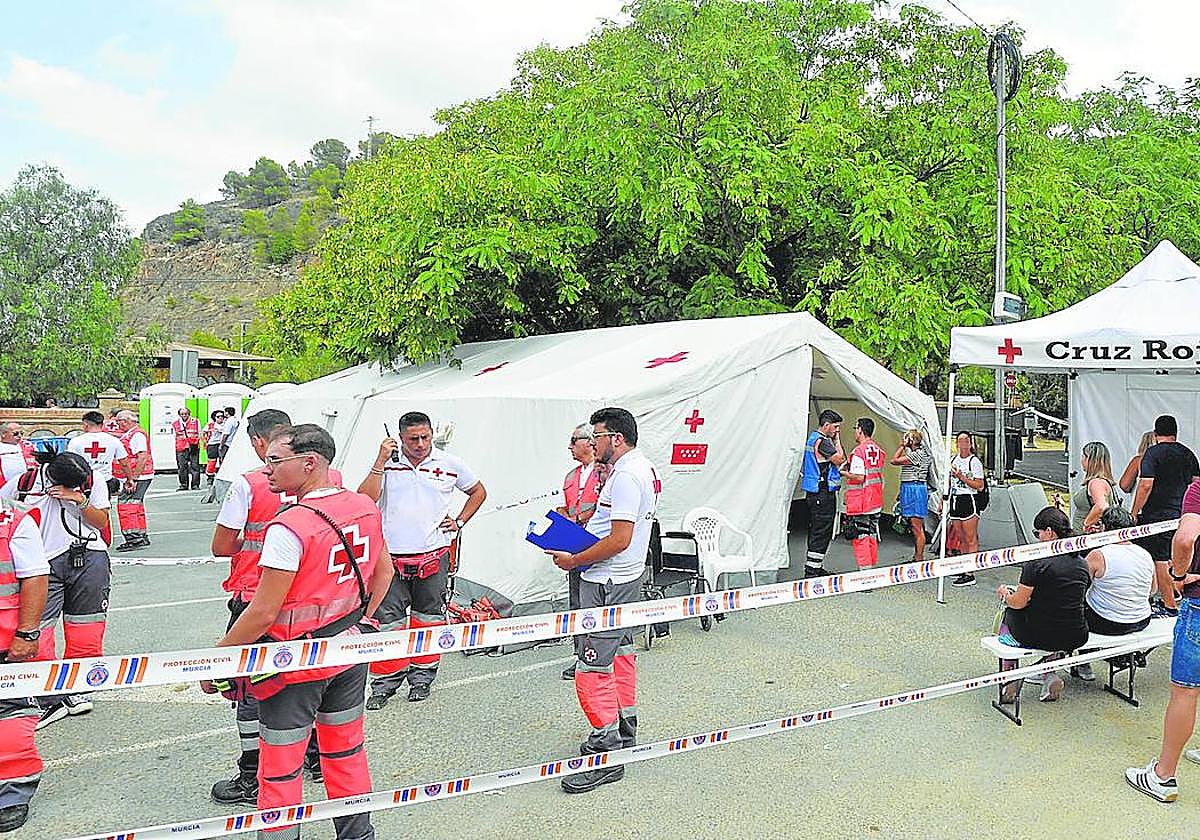 El Ayuntamiento de Murcia habilitó un hospital de campaña en la explanada del santuario de Algezares.