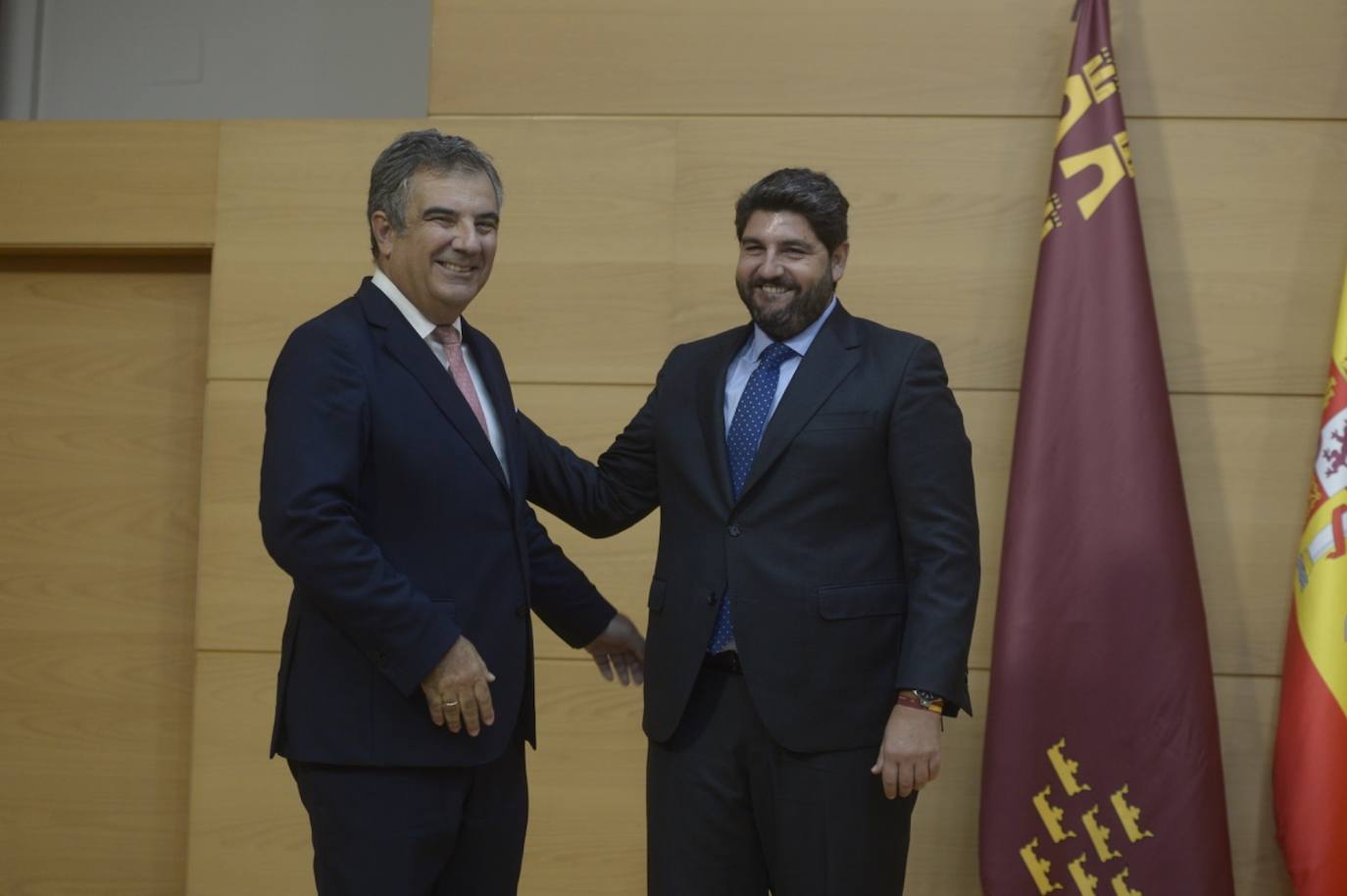 La toma de posesión de los consejeros del Gobierno regional, en imágenes