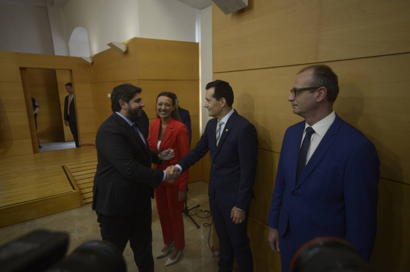 La toma de posesión de los consejeros del Gobierno regional, en imágenes