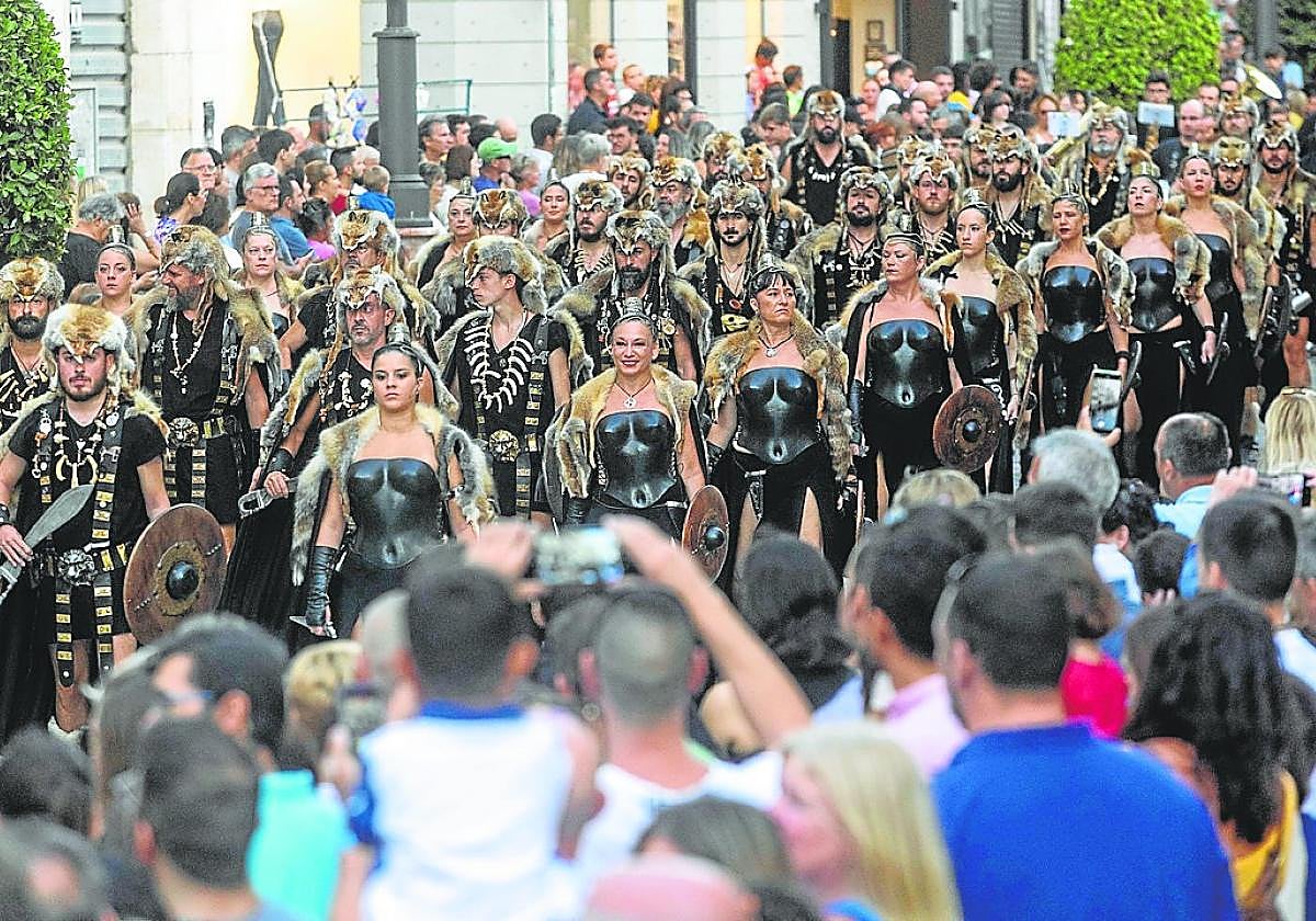 Guerreros de Uxama pasando por Puertas de Murcia.