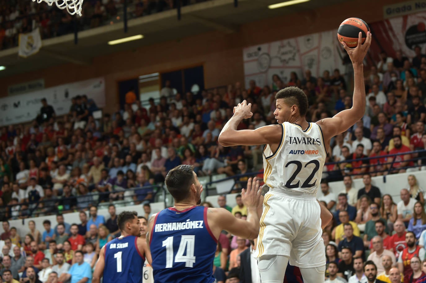 La victoria del Madrid ante el Barcelona en la Supercopa, en imágenes