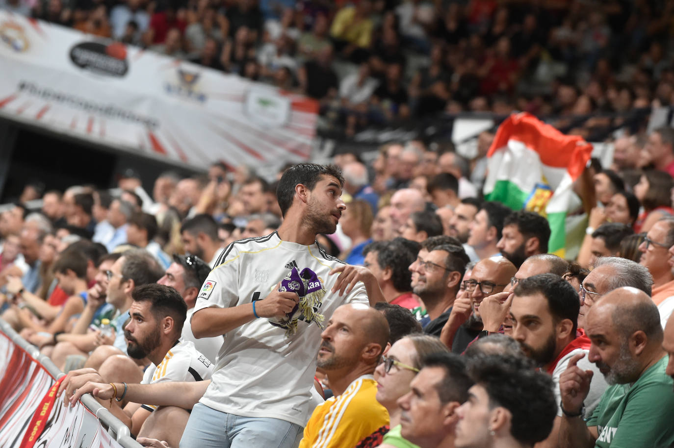 La victoria del Madrid ante el Barcelona en la Supercopa, en imágenes