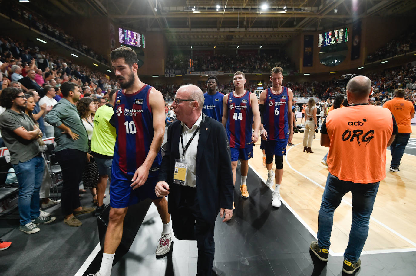 La victoria del Madrid ante el Barcelona en la Supercopa, en imágenes