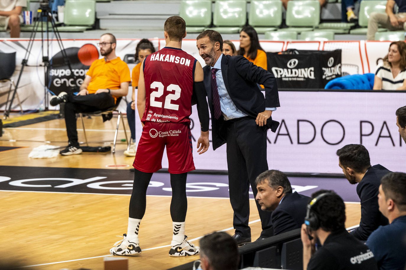 La derrota del UCAM Murcia ante Unicaja en las semifinales de la Supercopa, en imágenes