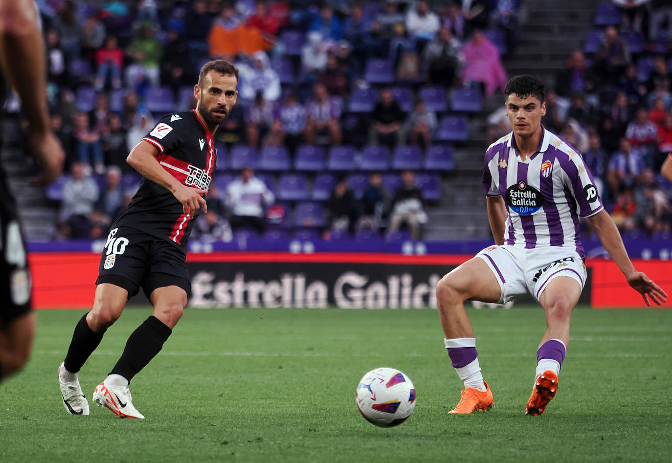 La derrota del Cartagena en Valladolid, en imágenes