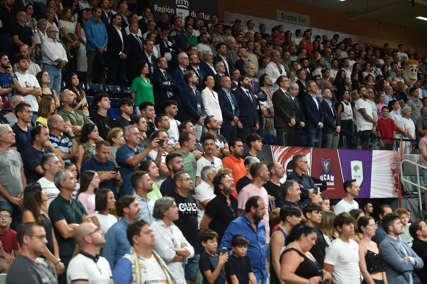 Las imágenes de la final de la Supercopa Endesa