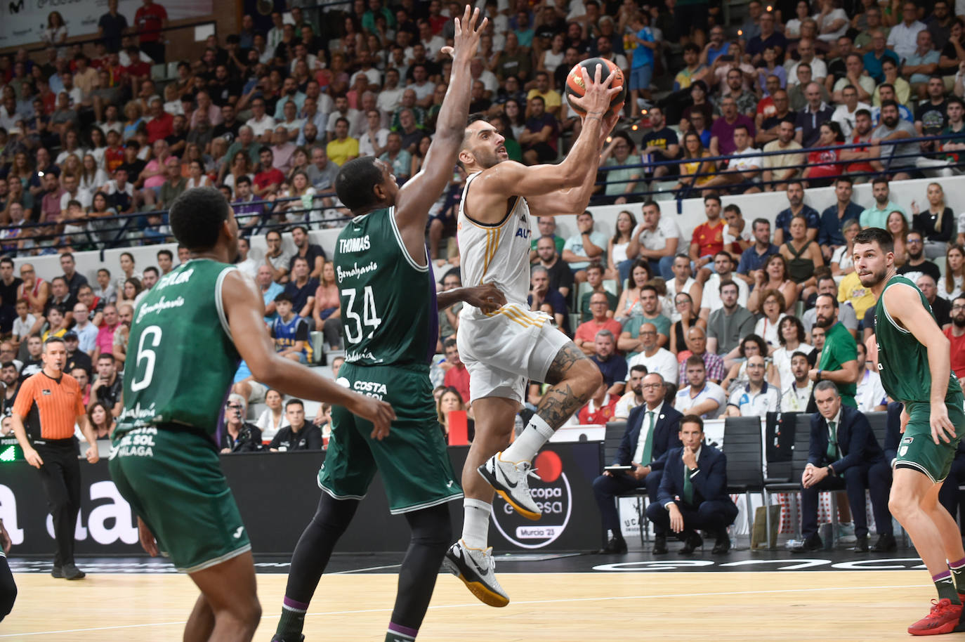 Las imágenes de la final de la Supercopa Endesa