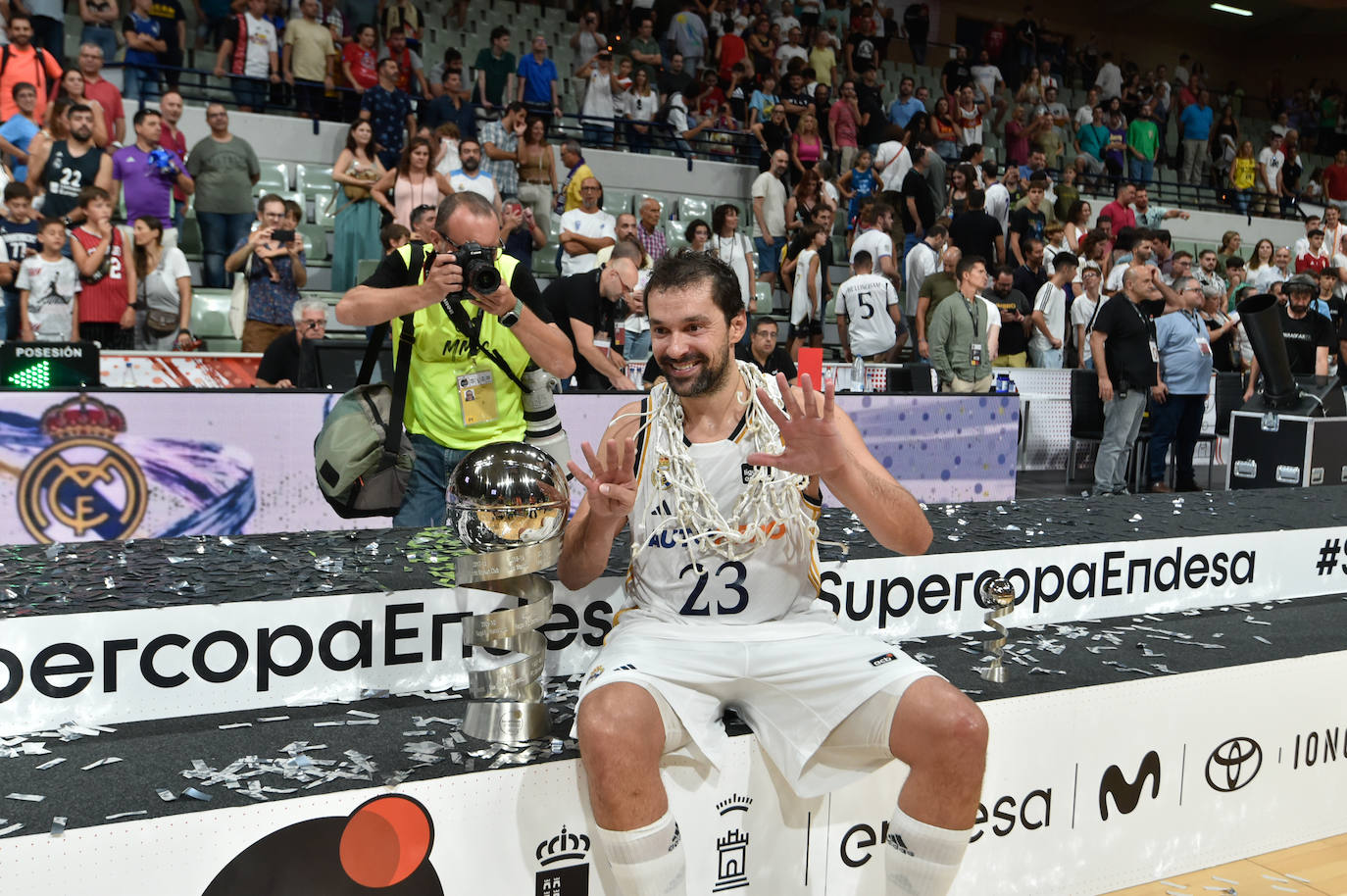 Las imágenes de la final de la Supercopa Endesa