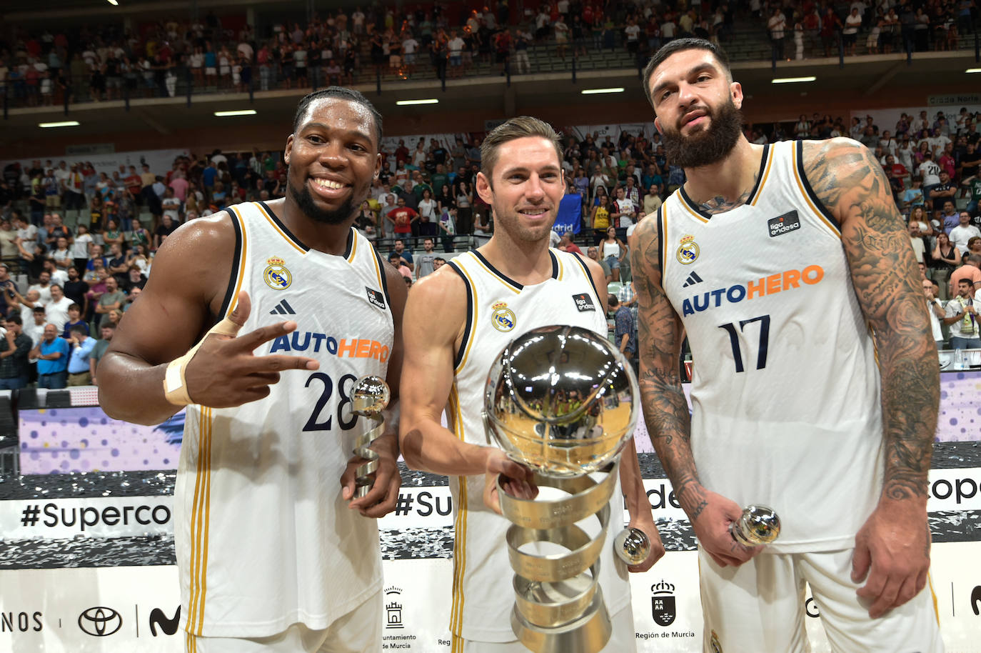 Las imágenes de la final de la Supercopa Endesa