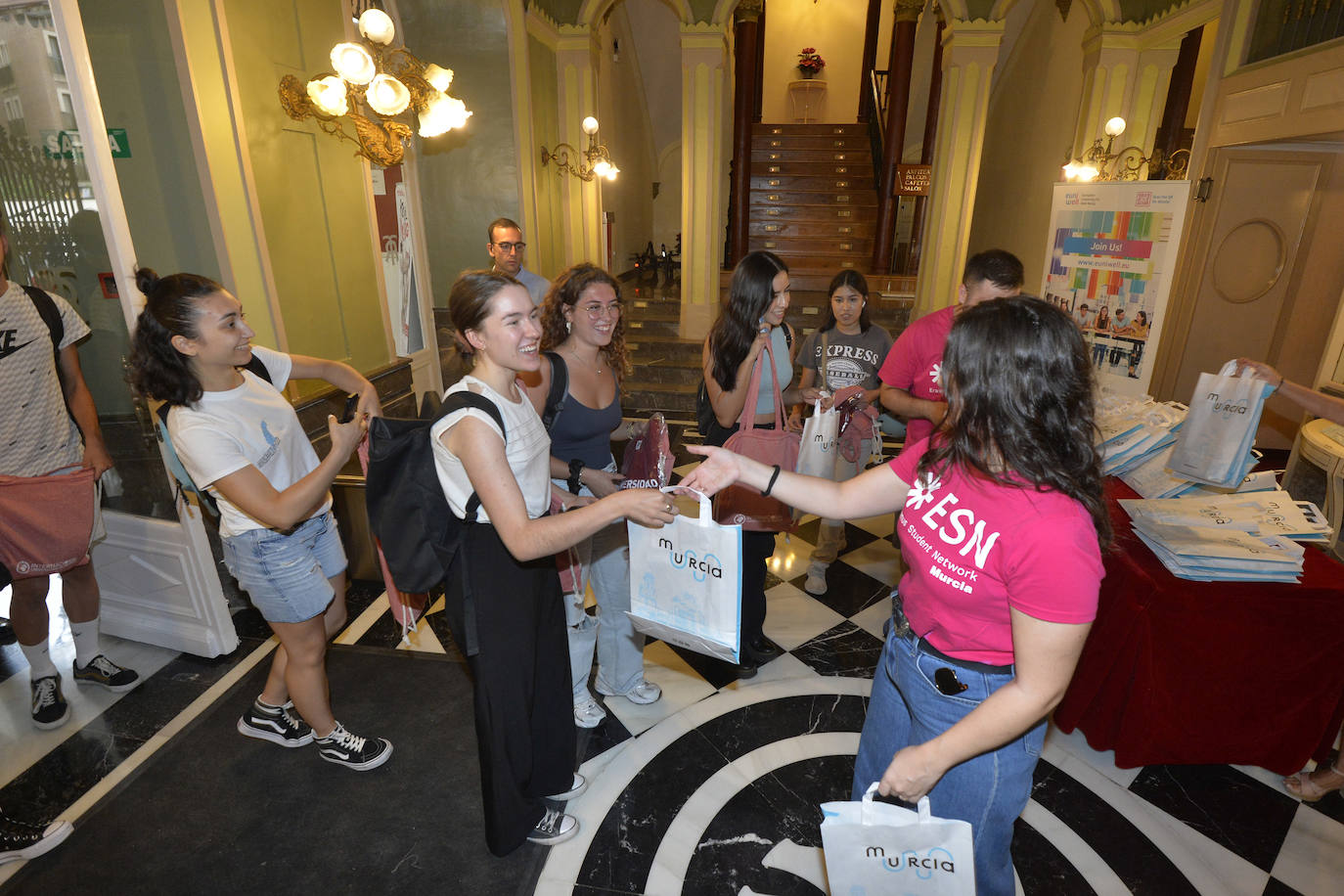 La UMU da la bienvenida a más de 800 estudiantes extranjeros
