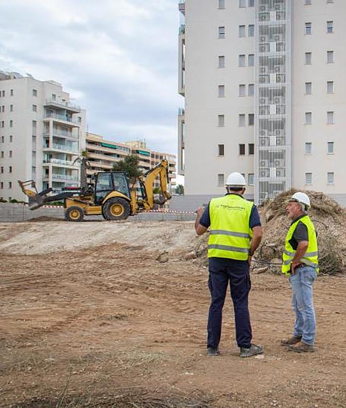 Imagen secundaria 2 - El pabellón de La Mata empieza a ser una realidad tras años de promesas