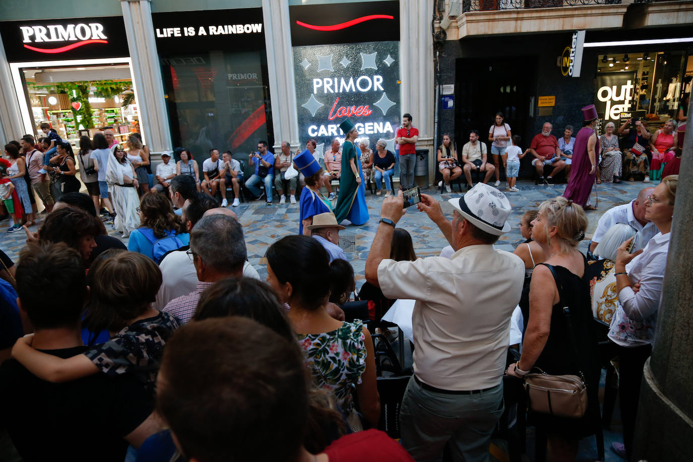 El gran desfile de Carthagineses y Romanos de Cartagena, en imágenes