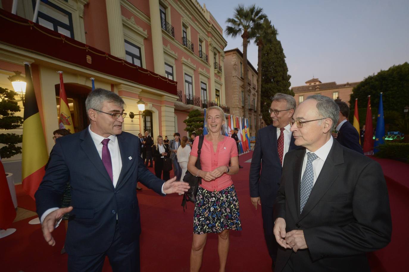 Las imágenes de la llegada de la comitiva de los países miembros de la UE a Murcia